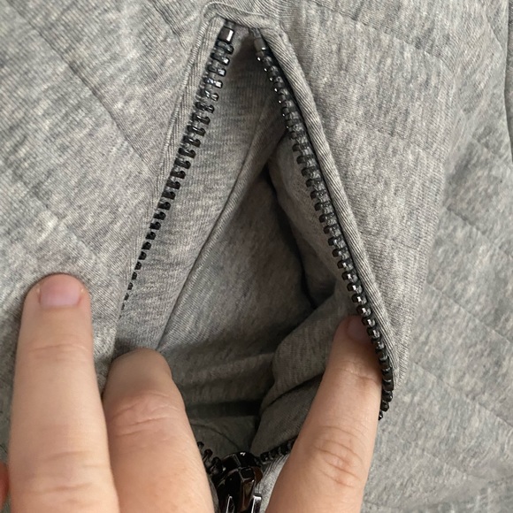 Anthropologie Blank NYC Jacket Size Medium Oversized Grey Knit Quilted Bomber - Picture 8 of 13